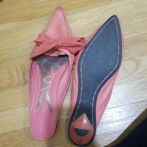 Shoes - Picture 3 of 3